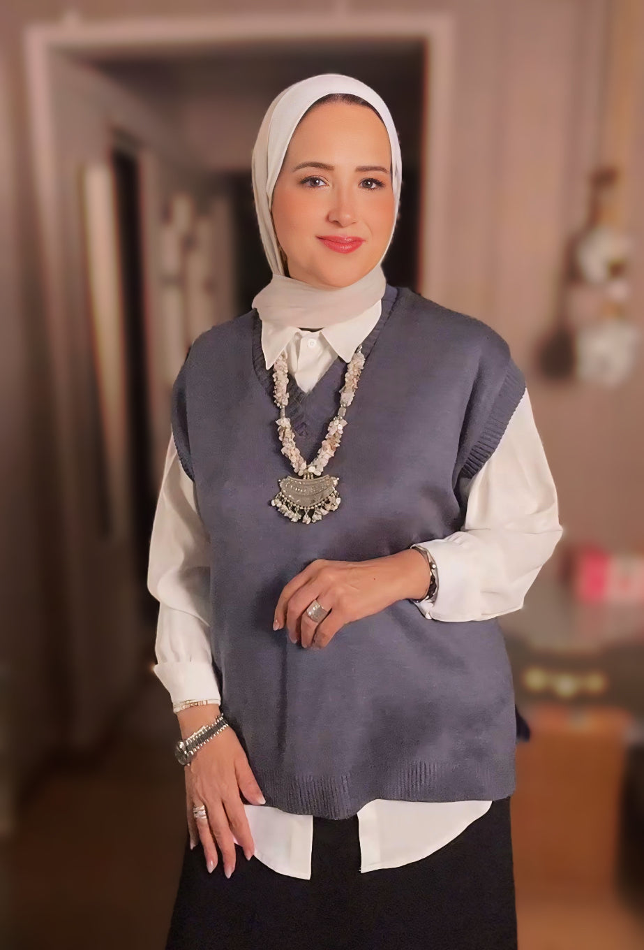 Style: Casual and versatile, suitable for layering