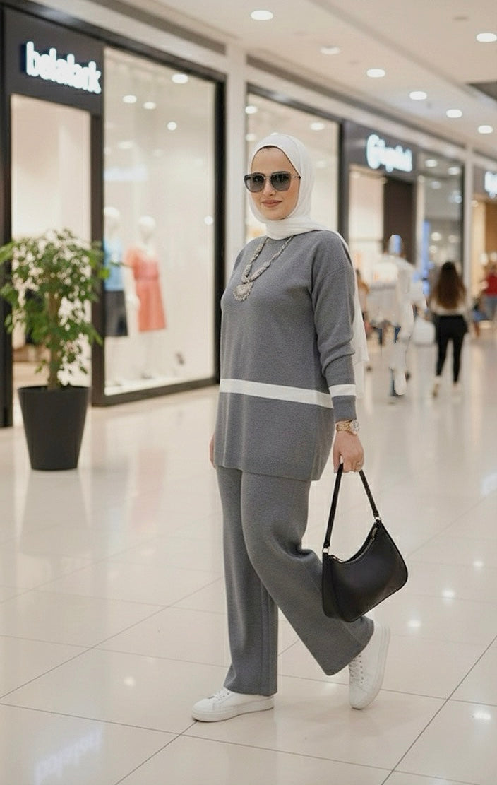 “Elegant Two-Piece Set