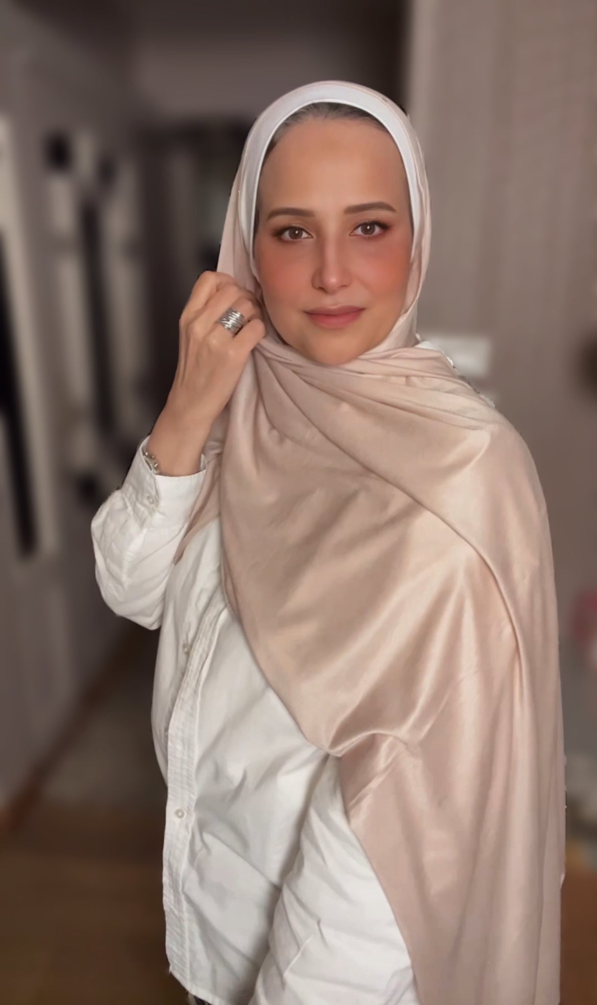 Elegant Kuwaiti Hijab with Subtle Silver Shine .