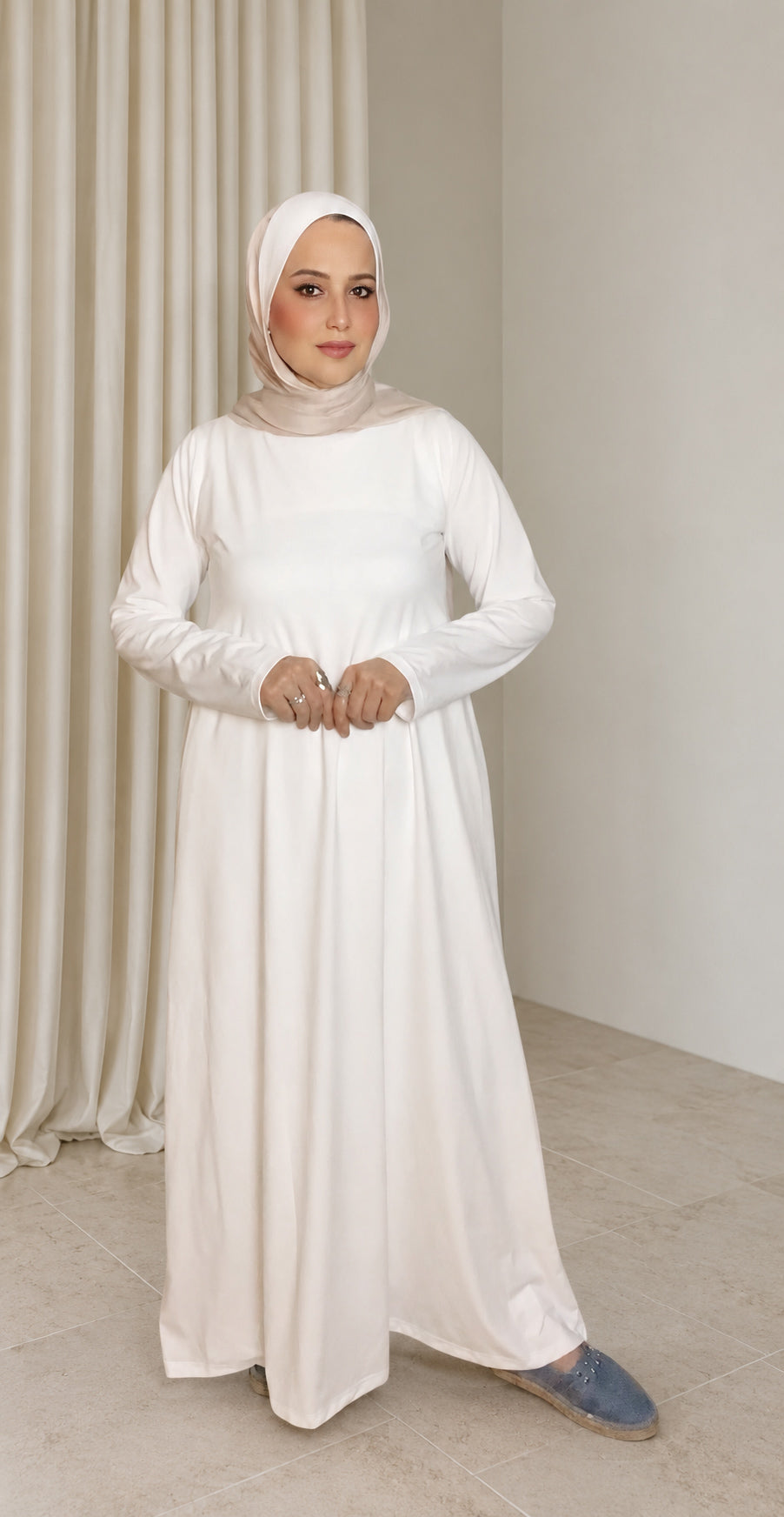 Long Plain dress ( basic ) فستان ساده طويل